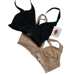 NEW‼️ Fruit of the Loom Seamless Bras